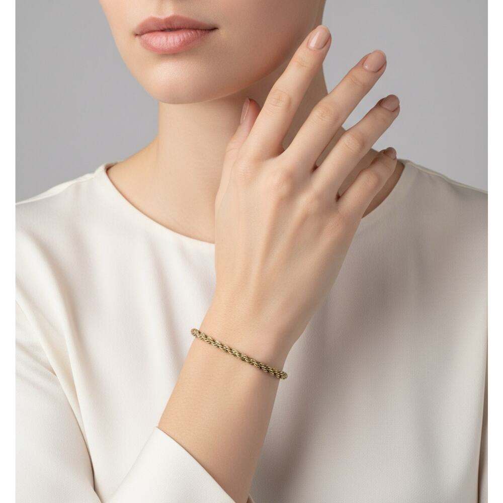 Kendra Scott Gold Tone Rope Chain Bracelet 7.75 to 8 In Modern Era